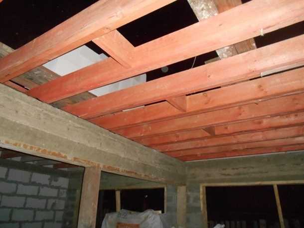 Выбор деревянного материала для перекрытия гаража