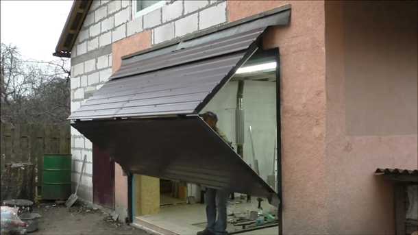 Преимущества самодельных подъемных ворот