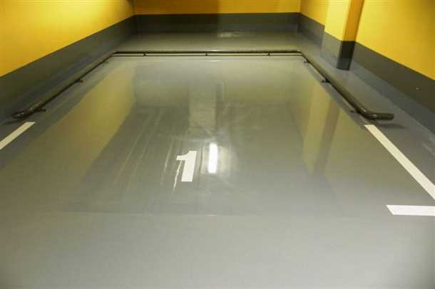 Преимущества полимерных полов для гаража: