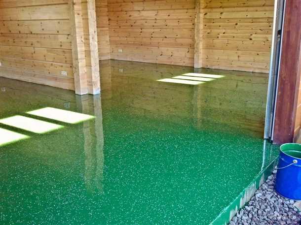 Уход за полимерным полом в гараже