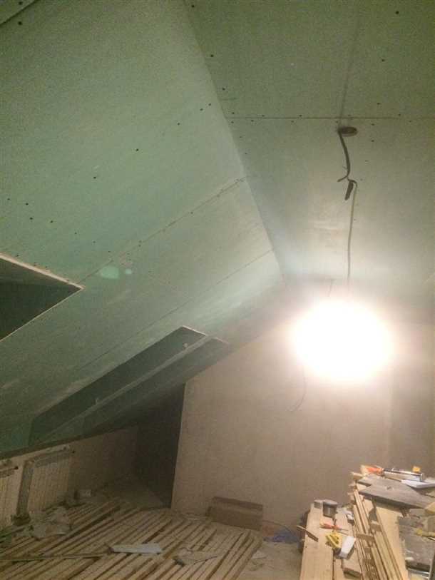 1. Одноуровневые потолки