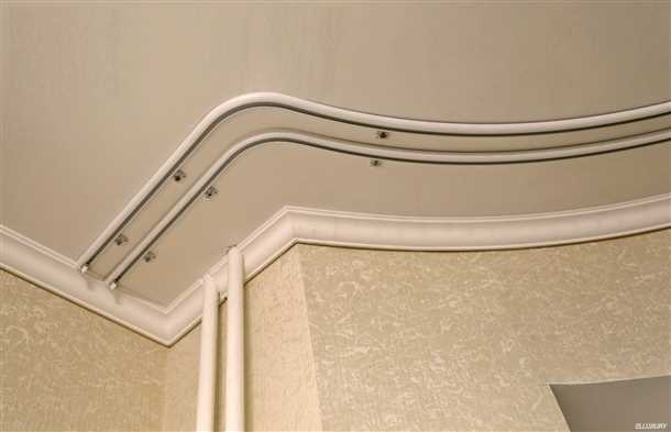 Выбор карниза для эркера