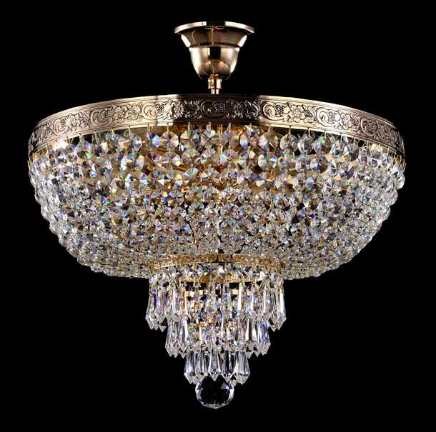 Правильное расположение и монтаж потолочных хрустальных люстр