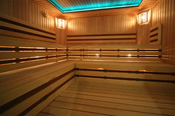 Как поддерживать потолок в парилке в хорошем состоянии
