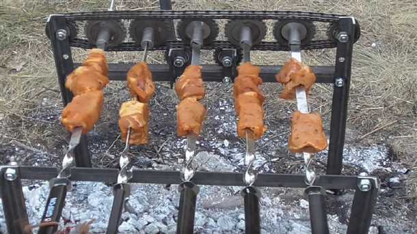 Привод для мангала