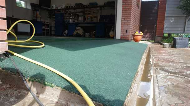 Грузовики и коммерческие автомобили