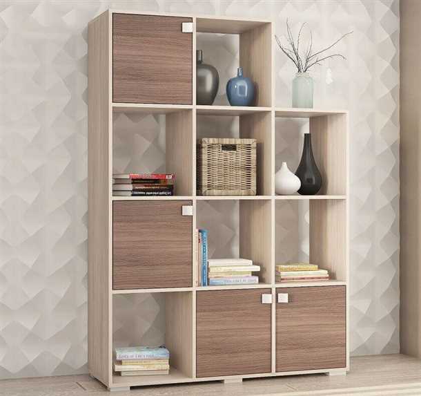 2. Полки из дерева или металла