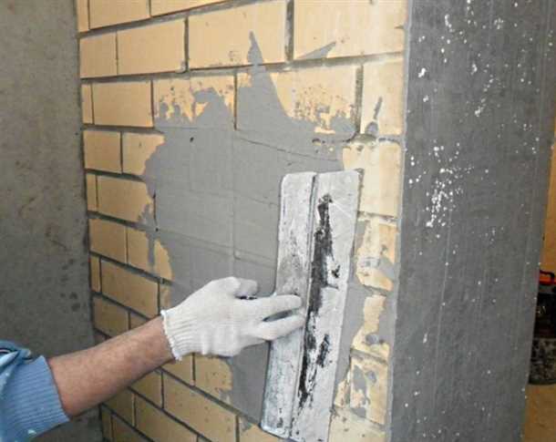 Уход за штукатурной поверхностью кирпичных стен
