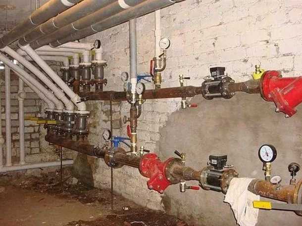 Система резервного водоснабжения в подвале Система резервного водоснабжения в подвале