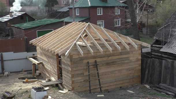 Сравнение скатной и плоской крыши для гаража