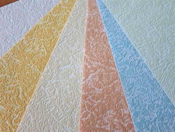 Разнообразие дизайнов и цветов стеклообоев