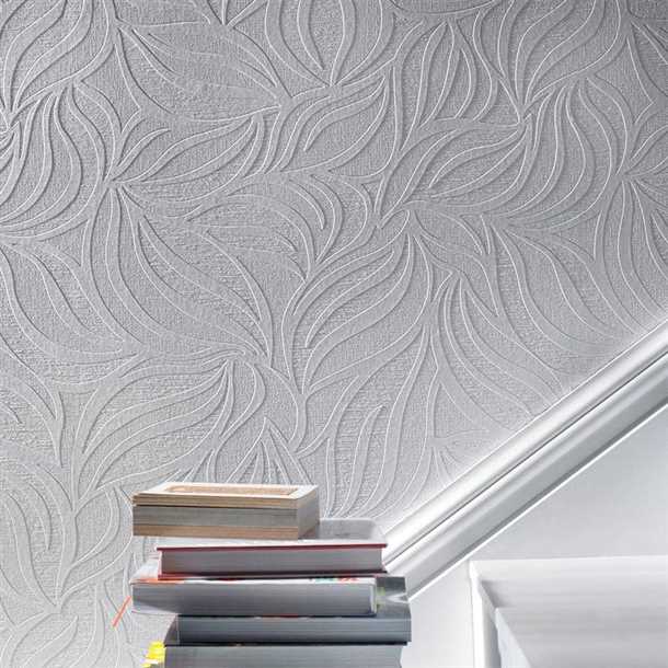 Дополнительные рекомендации по уходу за стеклообоями на потолке