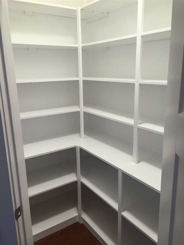 Стеллажи для кладовки