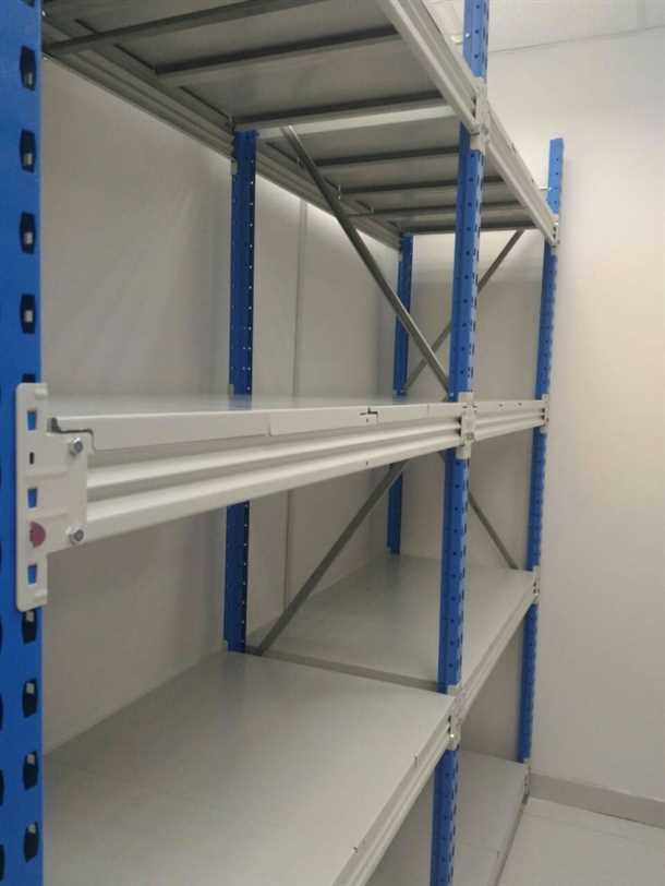 Как выбрать и установить стеллажи разборные