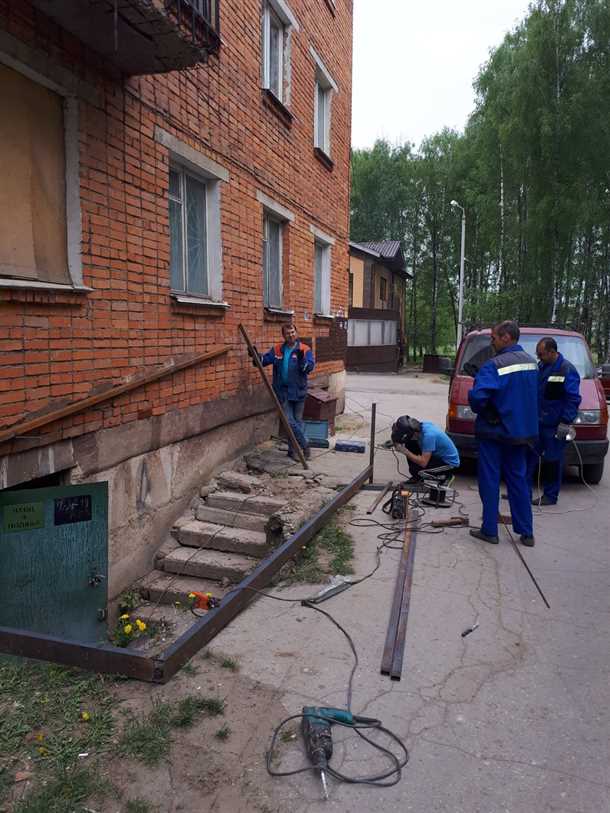 Недостатки цокольного этажа: