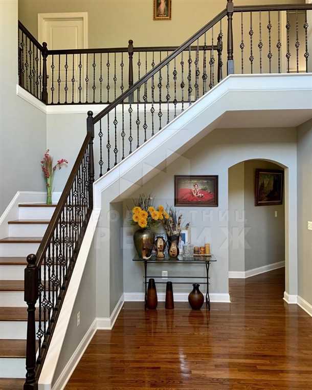 Угловые лестницы