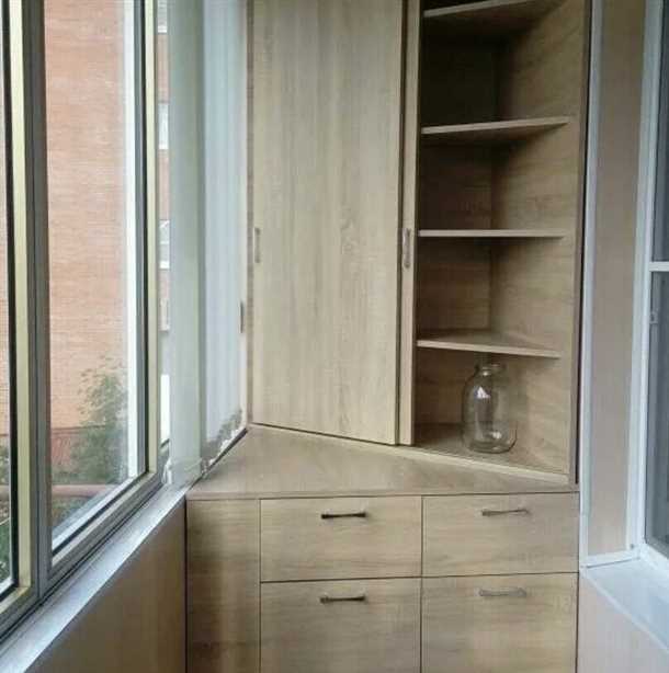 Особенности установки углового шкафа на балконе