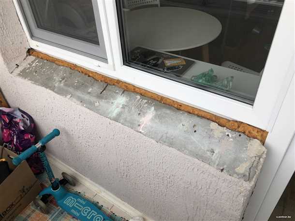 Установка водоотлива для балконного подоконника