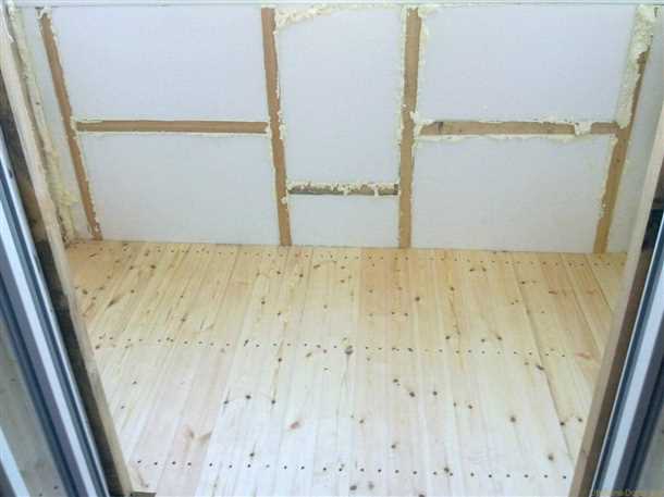 Преимущества утепления балкона пенопластом