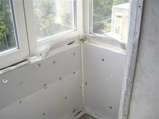 Стоимость и сроки утепления балкона пенопластом