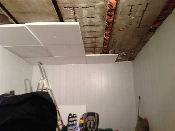 2. Измерение и разметка потолка