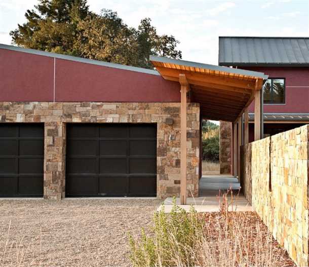 Улучшение внешнего вида гаража