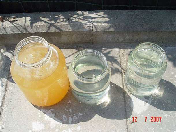 Что делать, если вода из скважины пахнет железом?