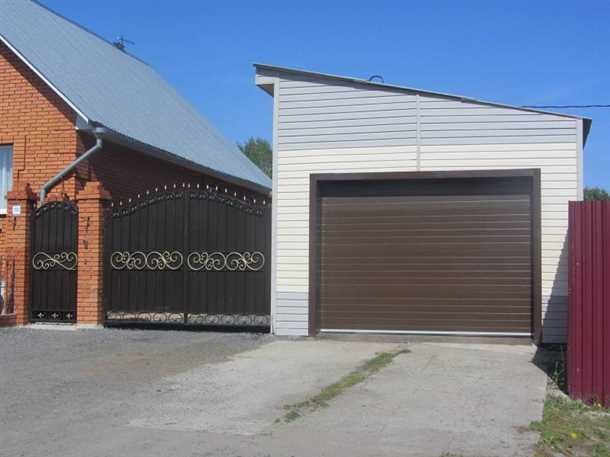 Уход за забором