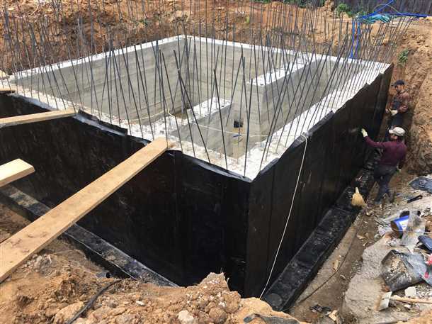 Как выполняется заливка цокольного этажа?