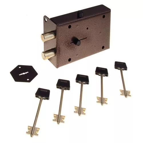 1. Регулярная чистка и смазывание