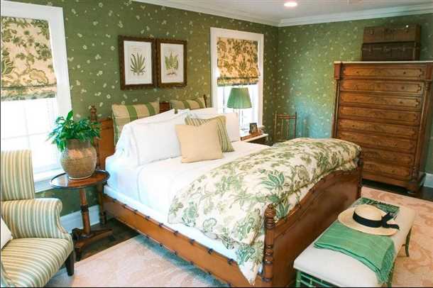 Зеленые обои в спальне Зеленые обои в спальне