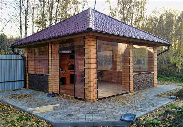 Особенности беседок с мангалом и печкой
